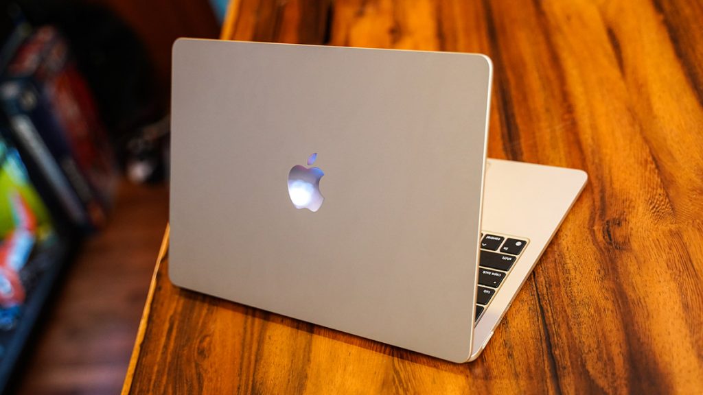 MacBook Air M2 2022